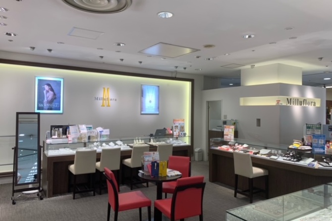 ミルフローラ　我孫子店