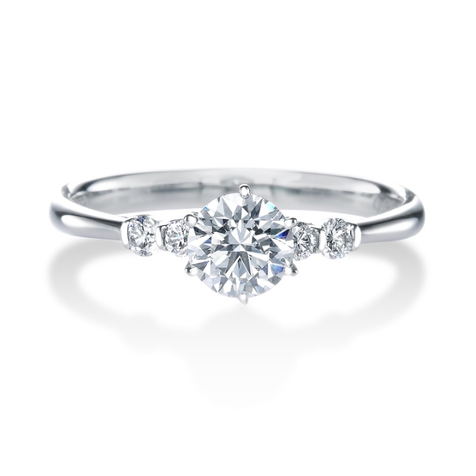 モニッケンダム　婚約指輪