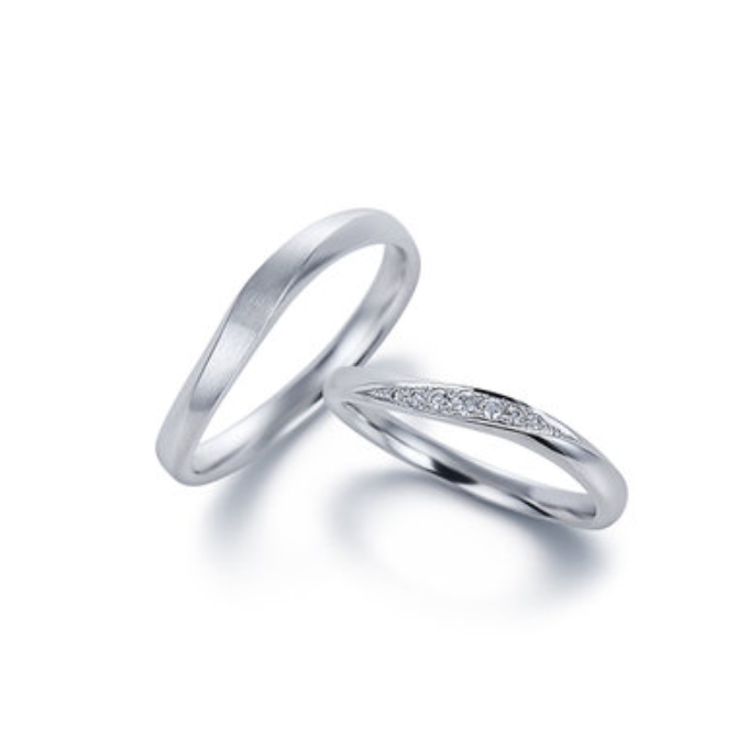 ヴェラモーレ ディ ヌークレオ　結婚指輪